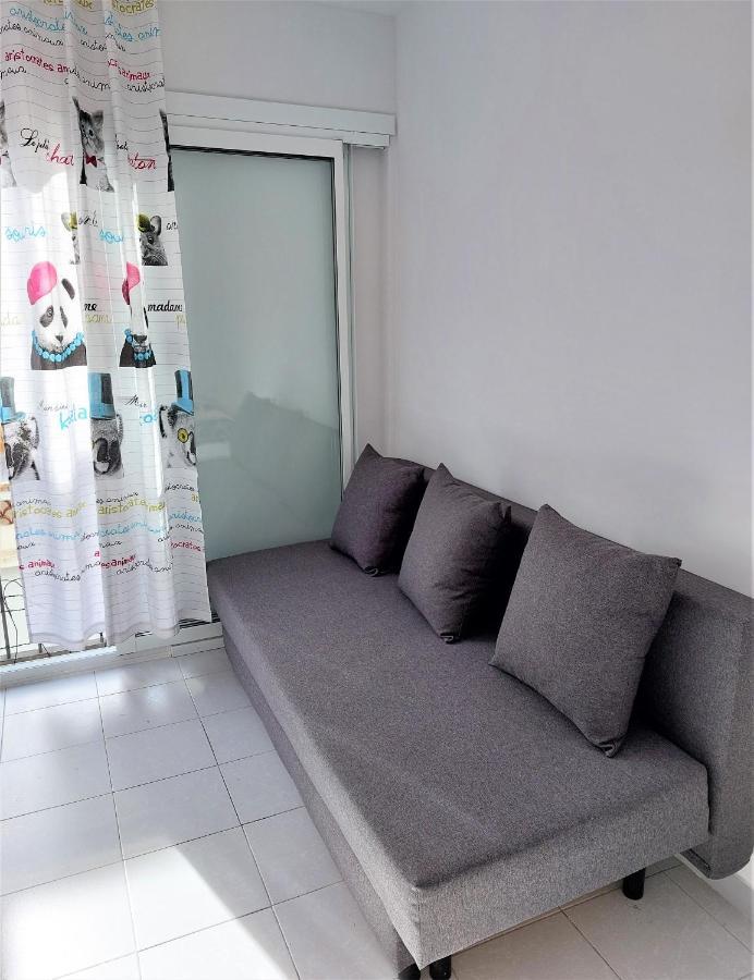 Apartamento En El Mar Roses Luaran gambar