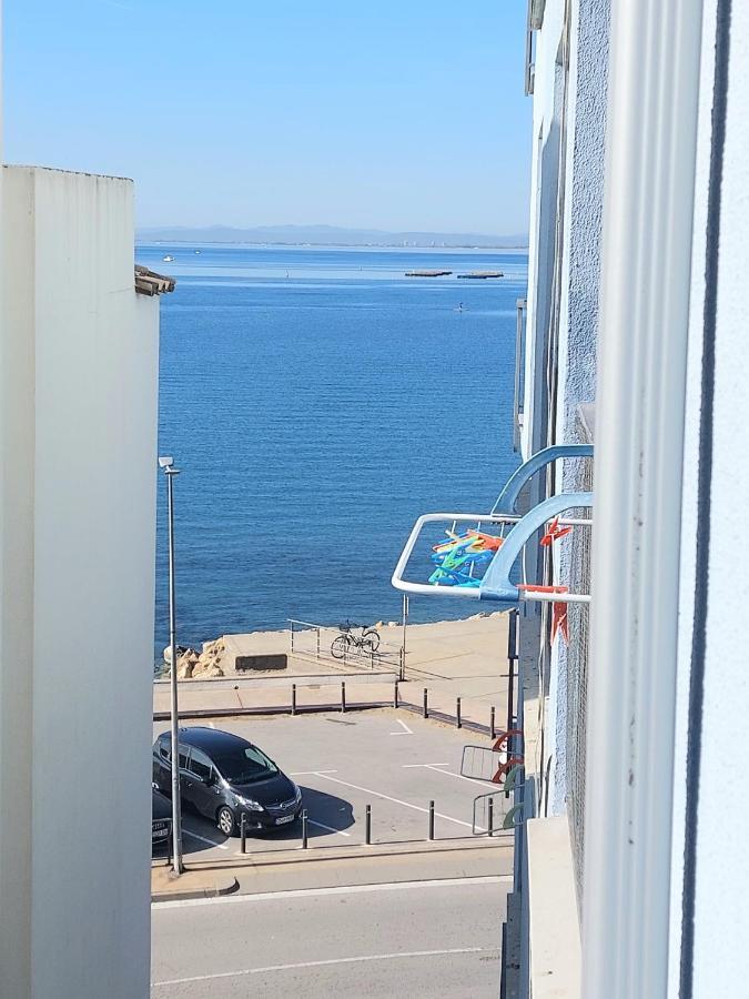 Apartamento En El Mar Roses Luaran gambar