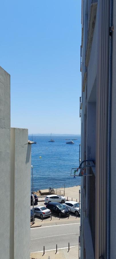 Apartamento En El Mar Roses Luaran gambar